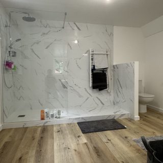 Rénovation maison, salle d'eau, parquet bois