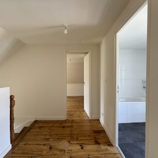 DHHD9438